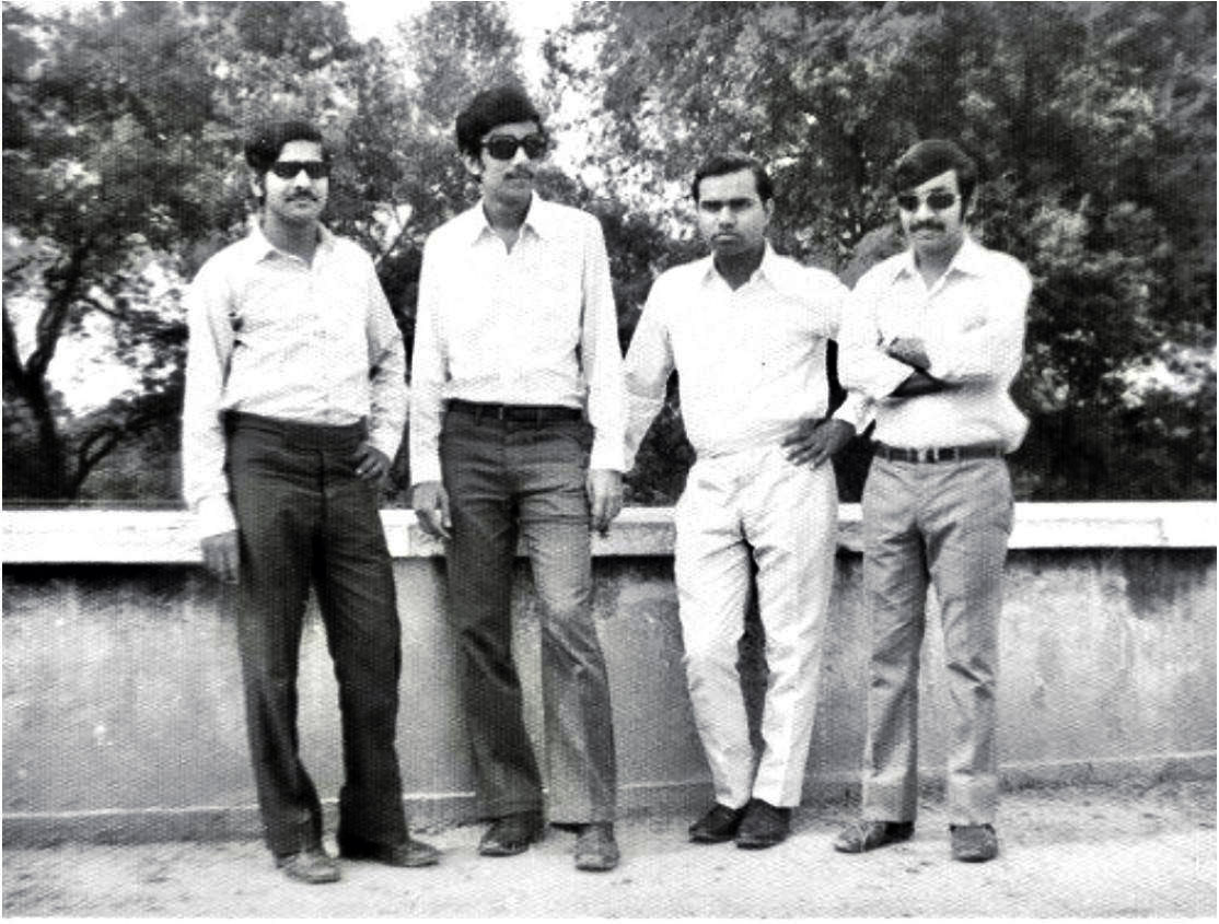 Dr Haroon Khan